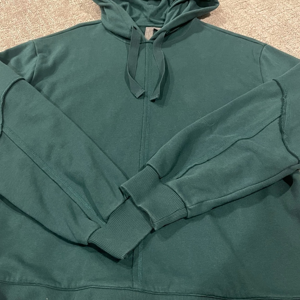 Sweaty Betty Revive Hoodie In Deep Emerald Green, Relaxed Fit, Ribbed Details, 8 - Picture 15 of 16